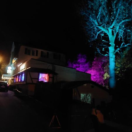 Zur Edlen Krone Нойхаузен Экстерьер фото